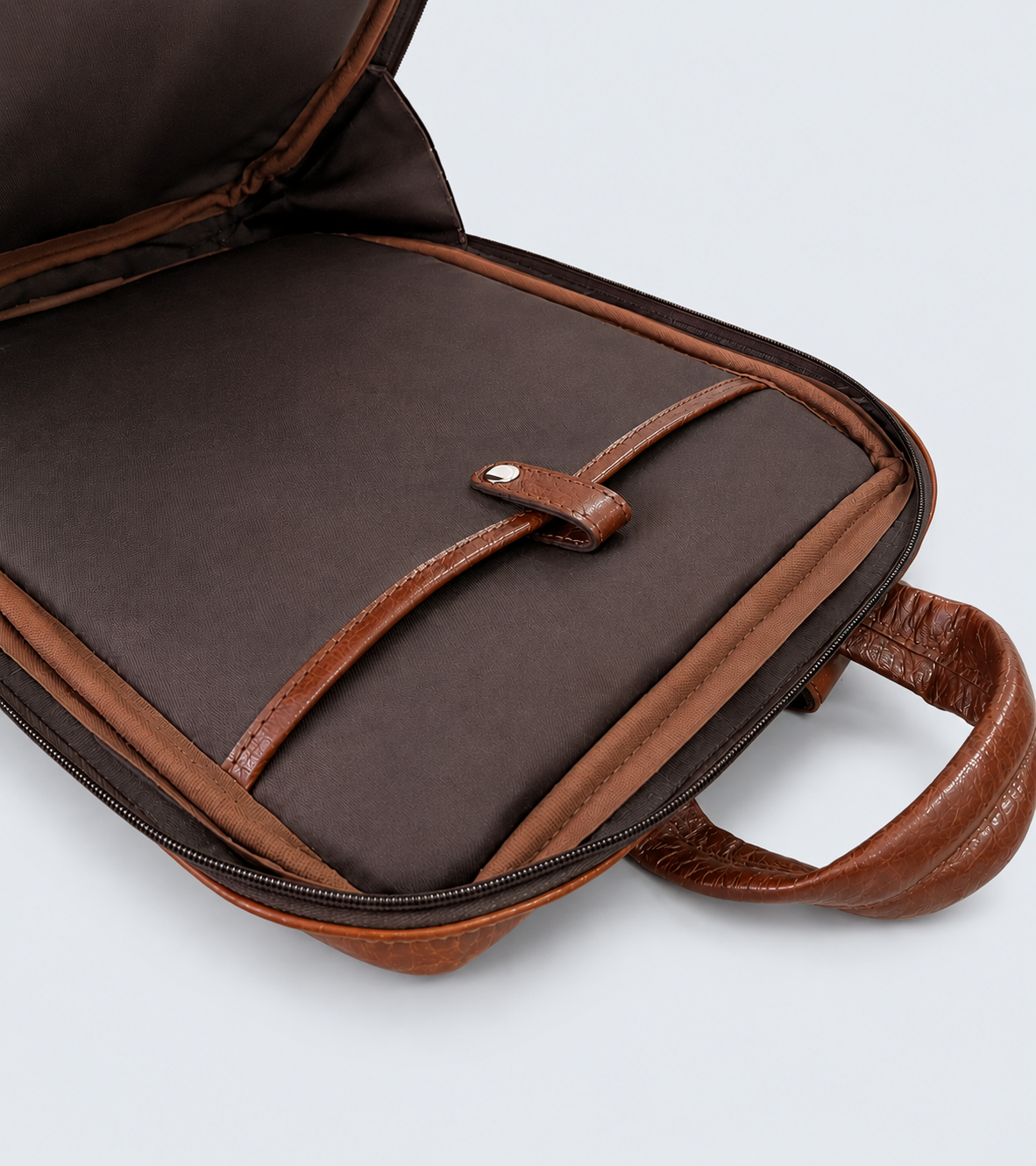LEATHER BACKPACK WITH DOUBLE COMPARTMENT