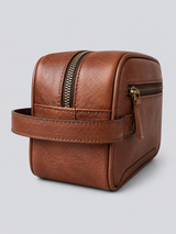 BROWN LEATHER TOILETRY BAG