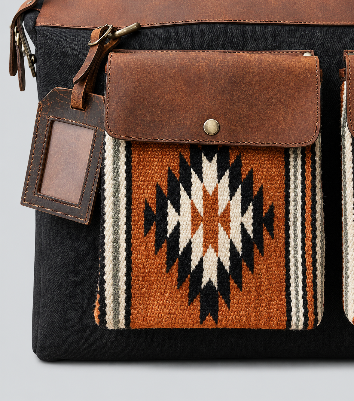 THE CANVAS + DARI DUFFLE